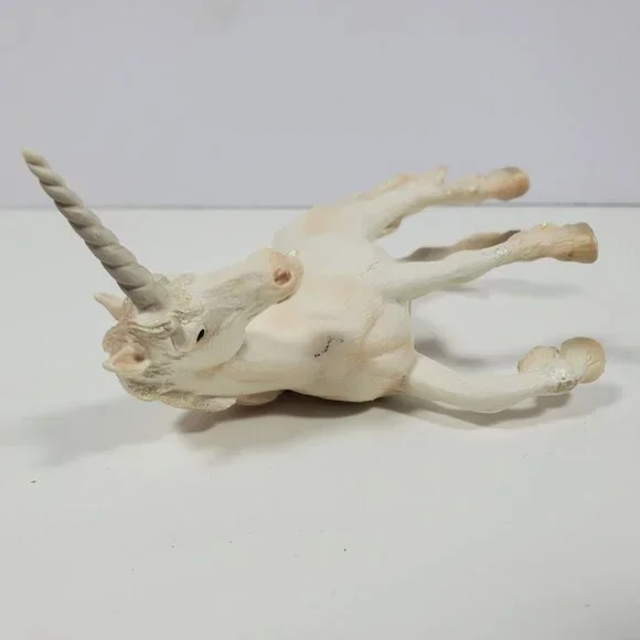 2004 Schleich White Unicorn Glitter Sparkle Mane And Tail Figurine 4 Inches - Picture 15 of 15